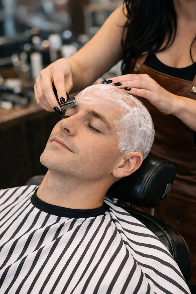 Head shave Davie FL - professional bald head shave at Ludmi Barber
